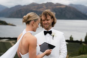 Custom(er) Weddings: Scott & Madison