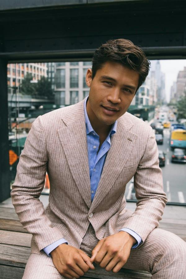 Linen shirts are light and breathable