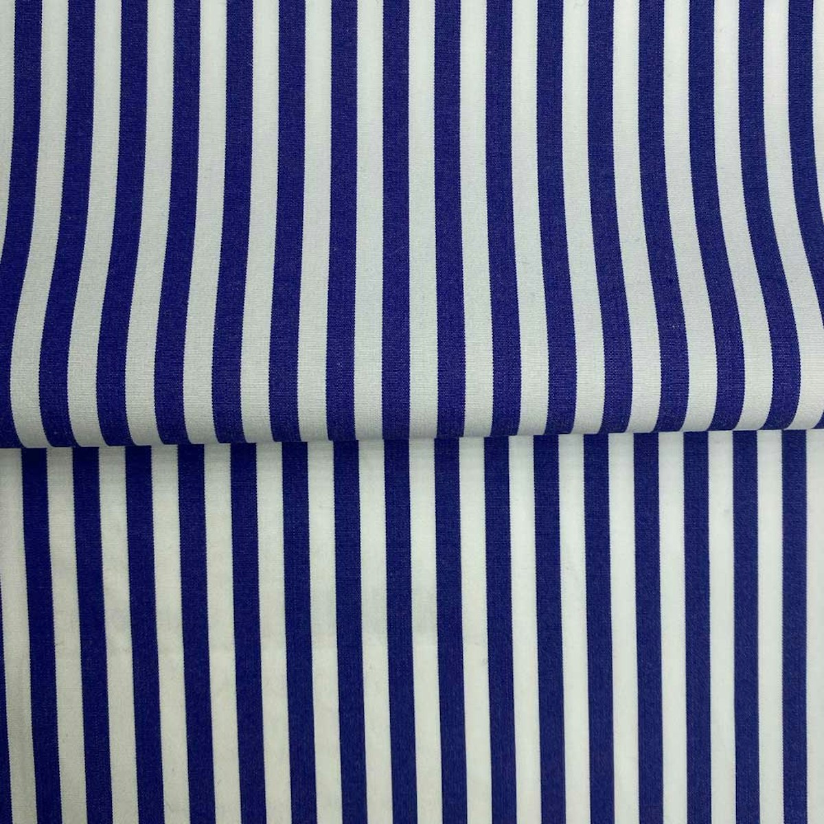 InStitchu Shirt Fabric 118