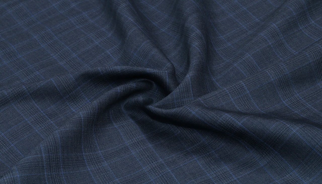 InStitchu Suit Fabric 220