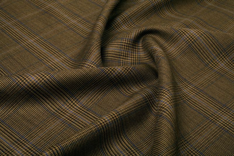 InStitchu Suit Fabric 122