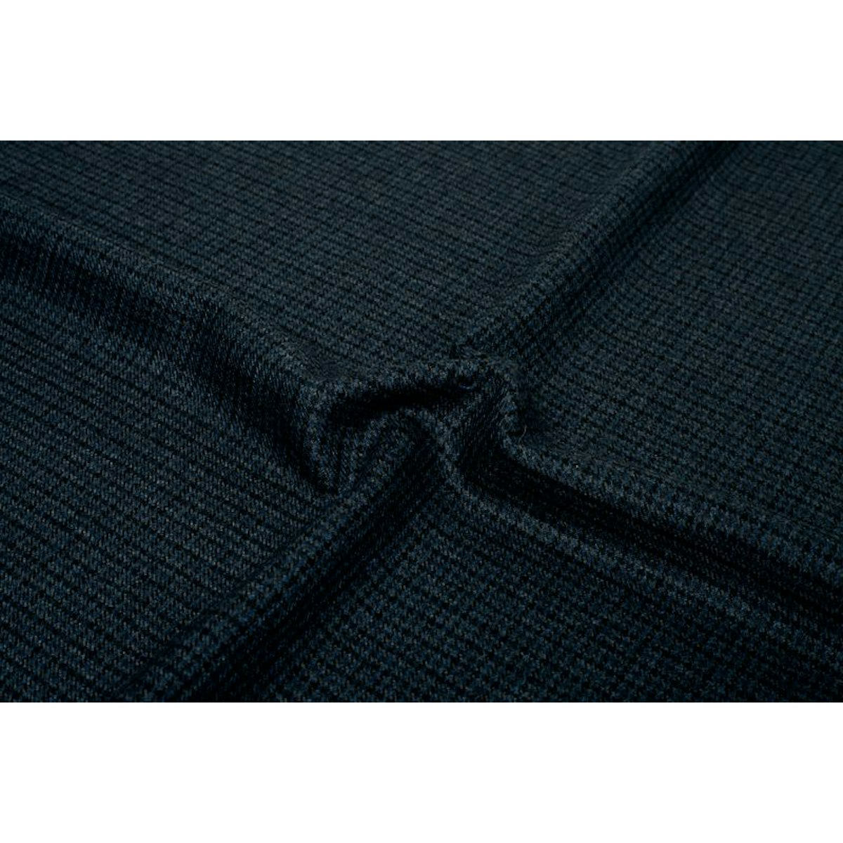 InStitchu Suit Fabric 164