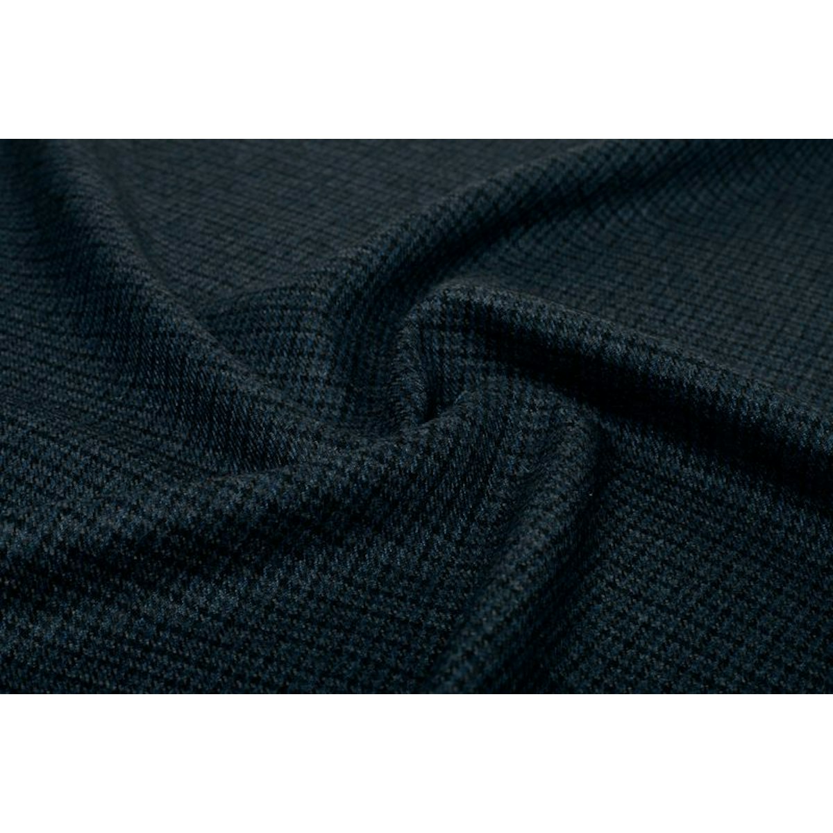 InStitchu Suit Fabric 164