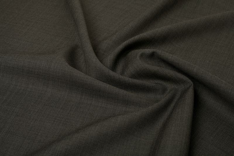 InStitchu Suit Fabric 32