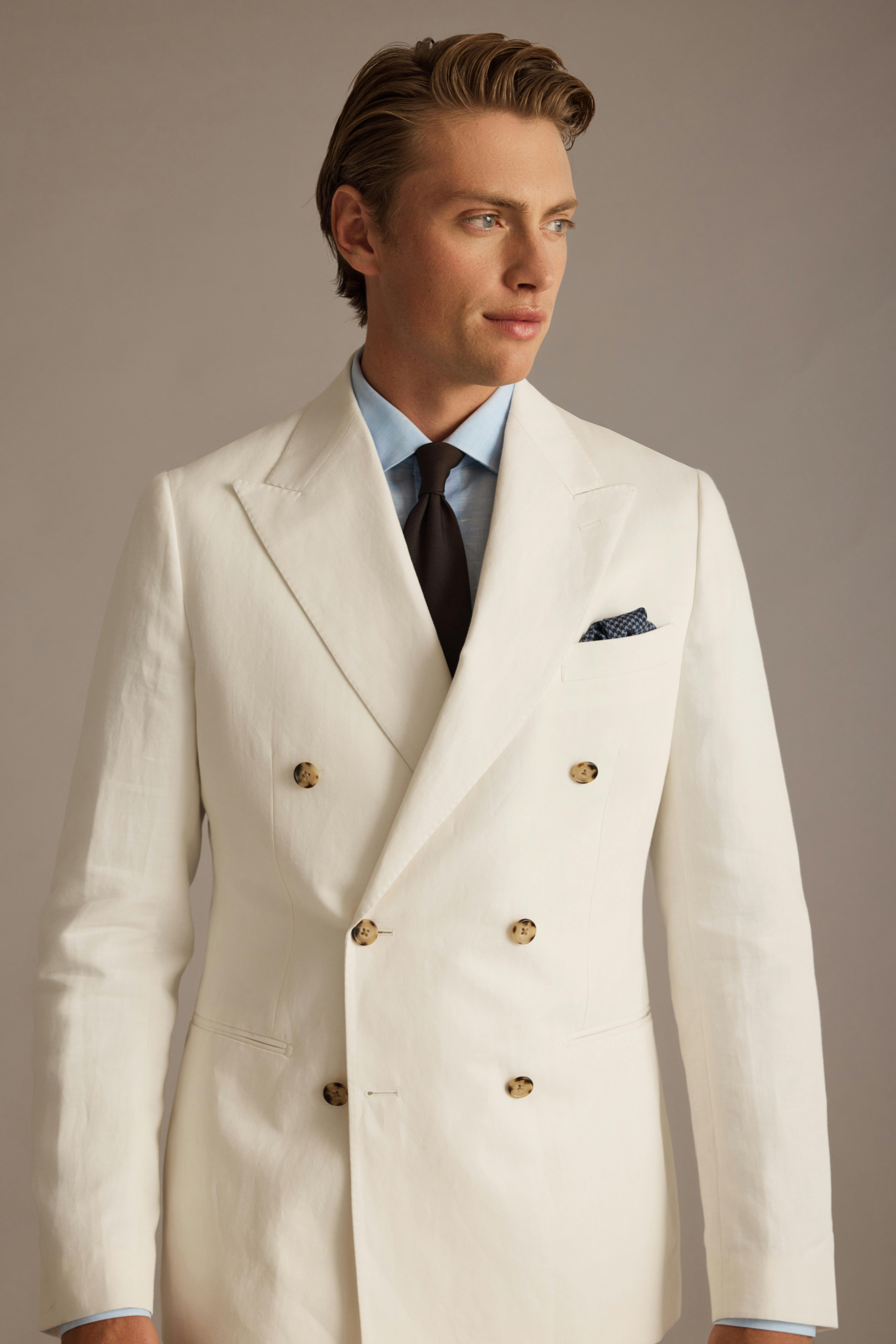 Relaxed cream tailoring