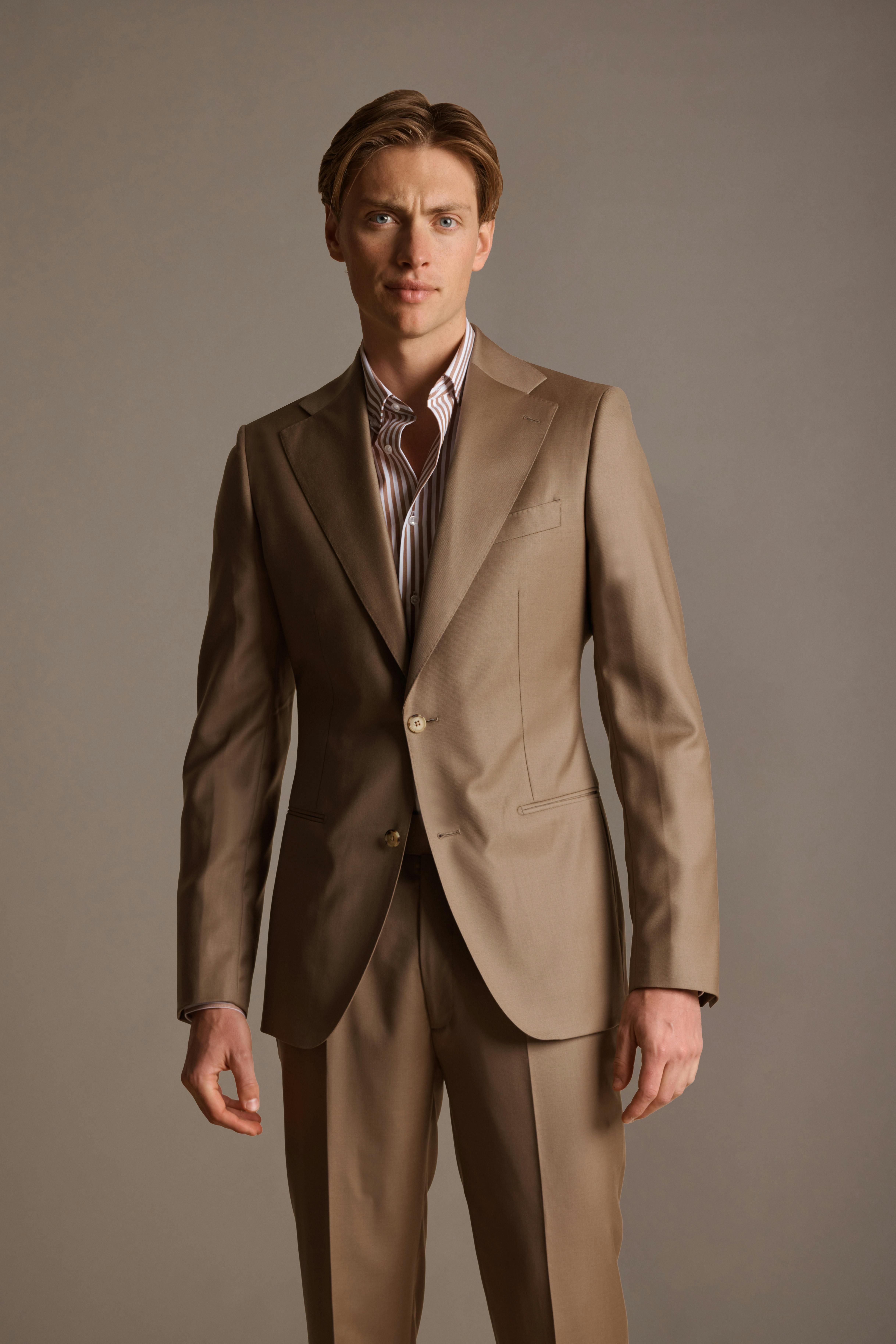 Light cocktail tailoring