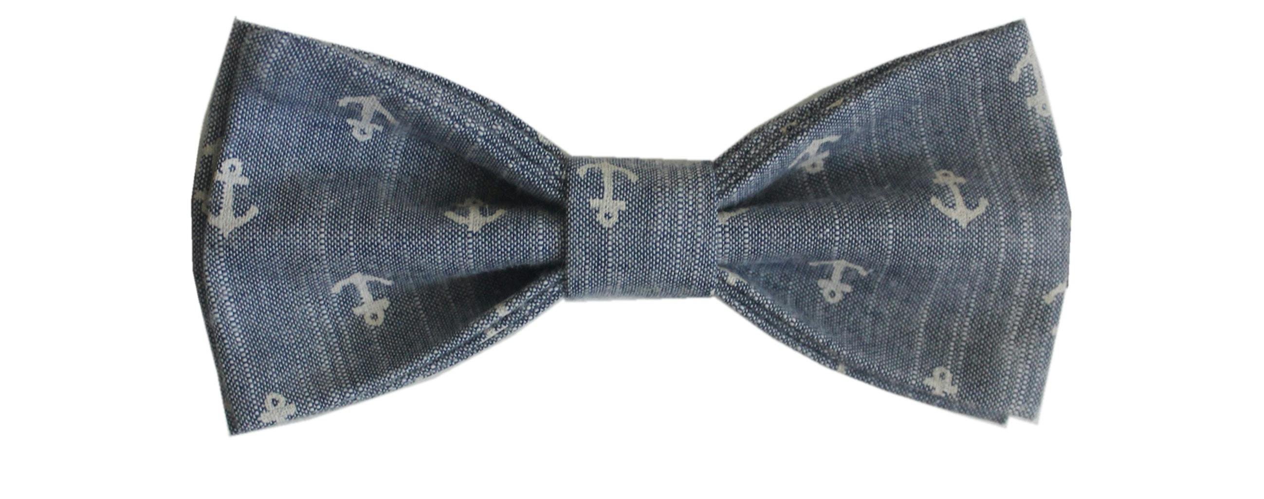 InStitchu Accessories bow-tie Hank in Chief Augustus Light Blue Bow Tie