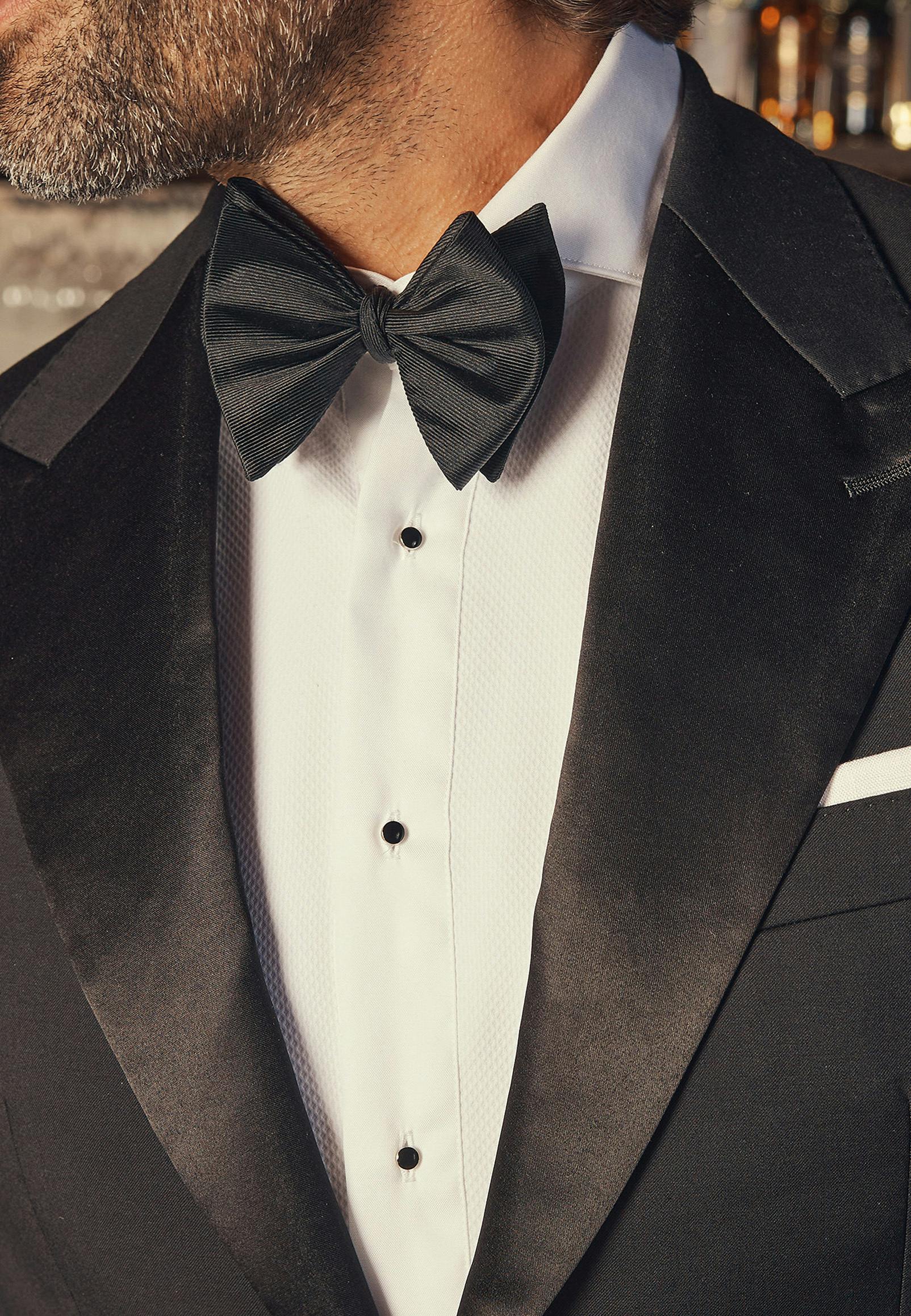 InStitchu Accessories bow-tie The Melville Black Diamond Bow Tie