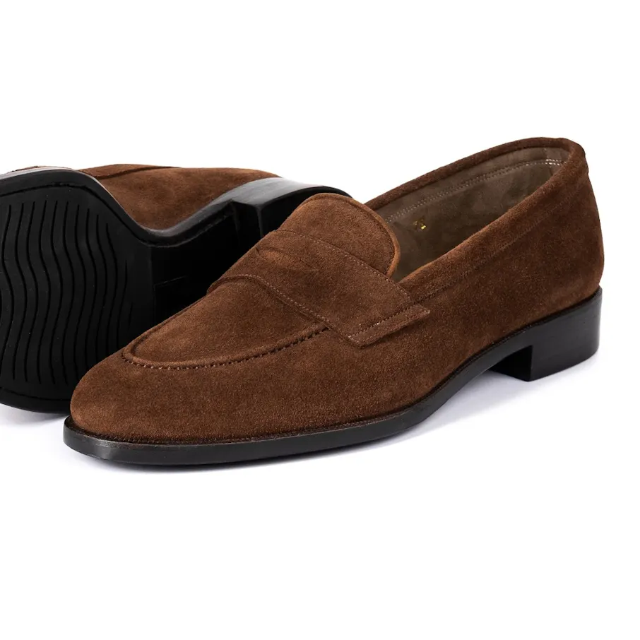 suede-loafer-brown
