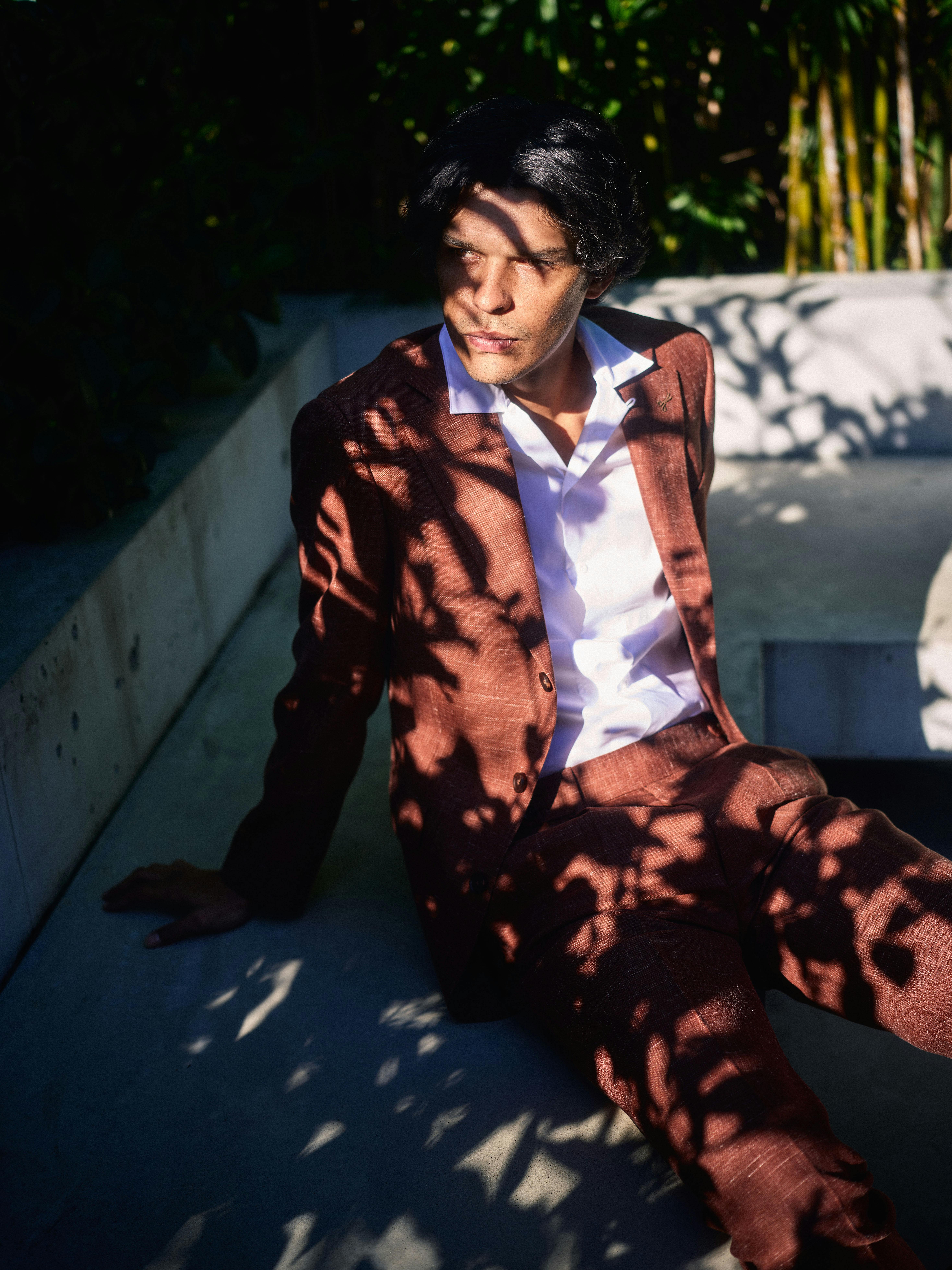 Tailoring In Transit campaign social imagery